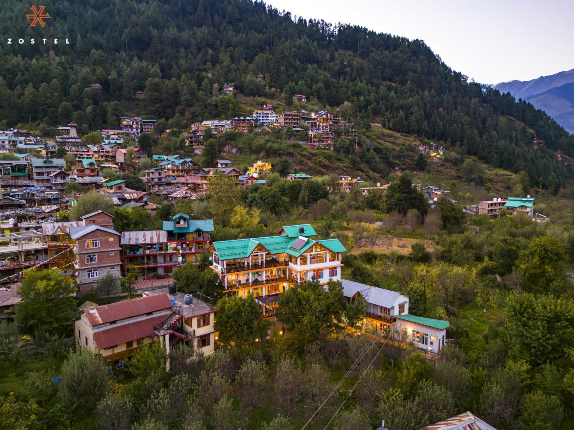 Zostel Old Manali Pansiyon Dış mekan fotoğraf